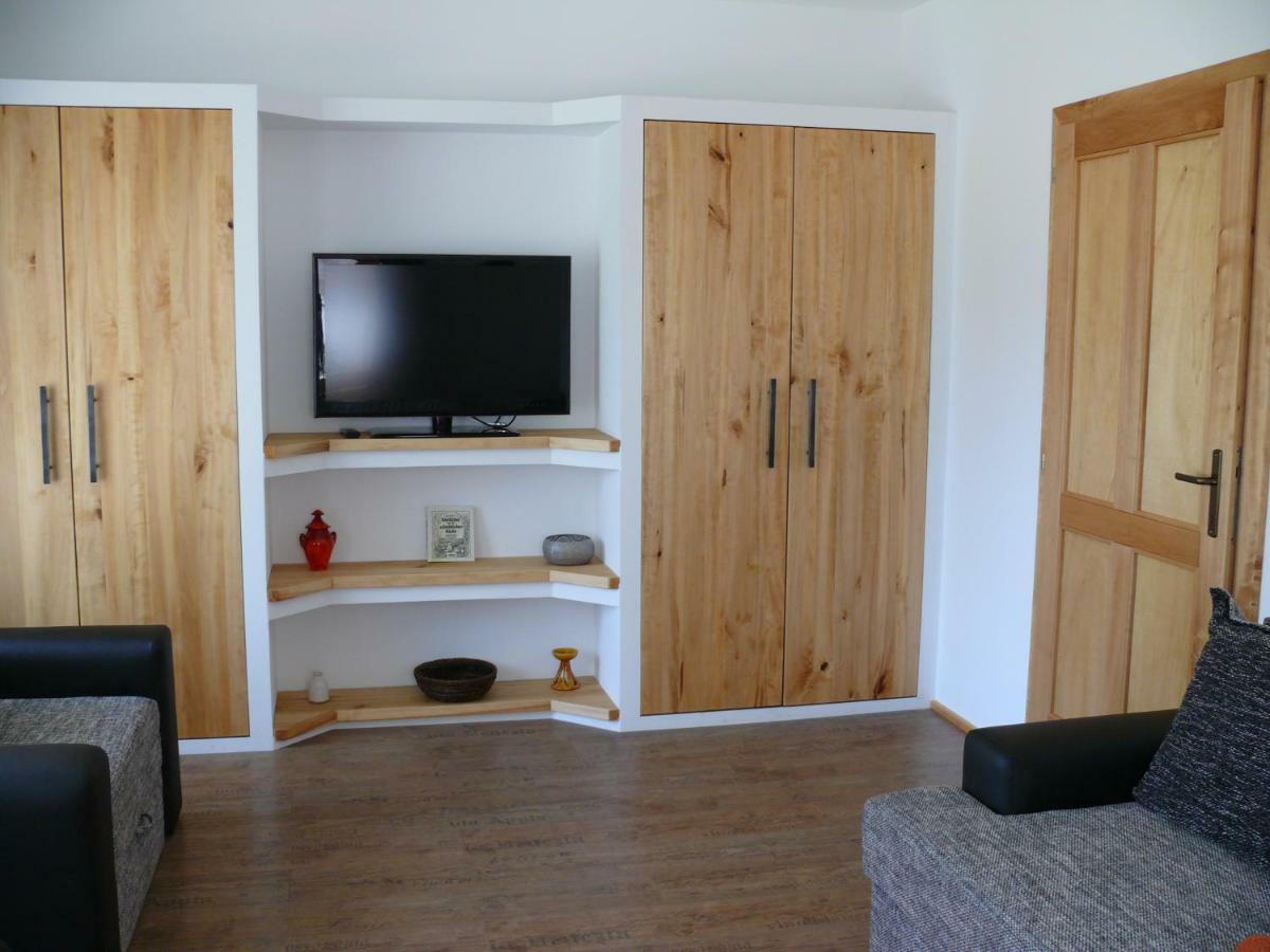Sara Apartman Heviz Luaran gambar